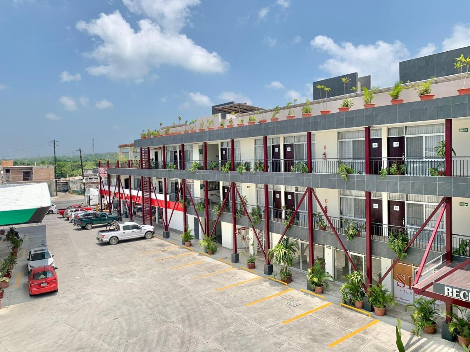 Hotel Yorio Inn Tuxpan  Exterior foto